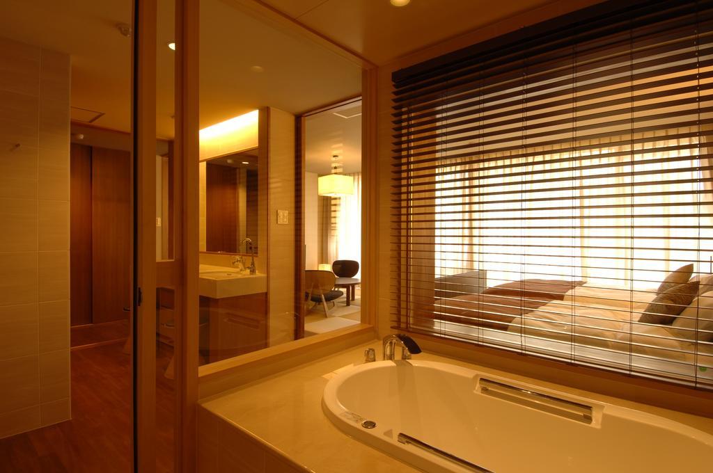 Tokinenoyado Yunushiichijoh Hotel Shiroishi  Стая снимка