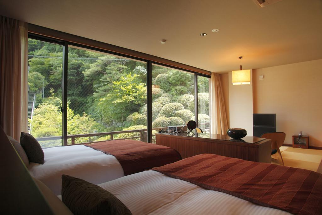Tokinenoyado Yunushiichijoh Hotel Shiroishi  Стая снимка