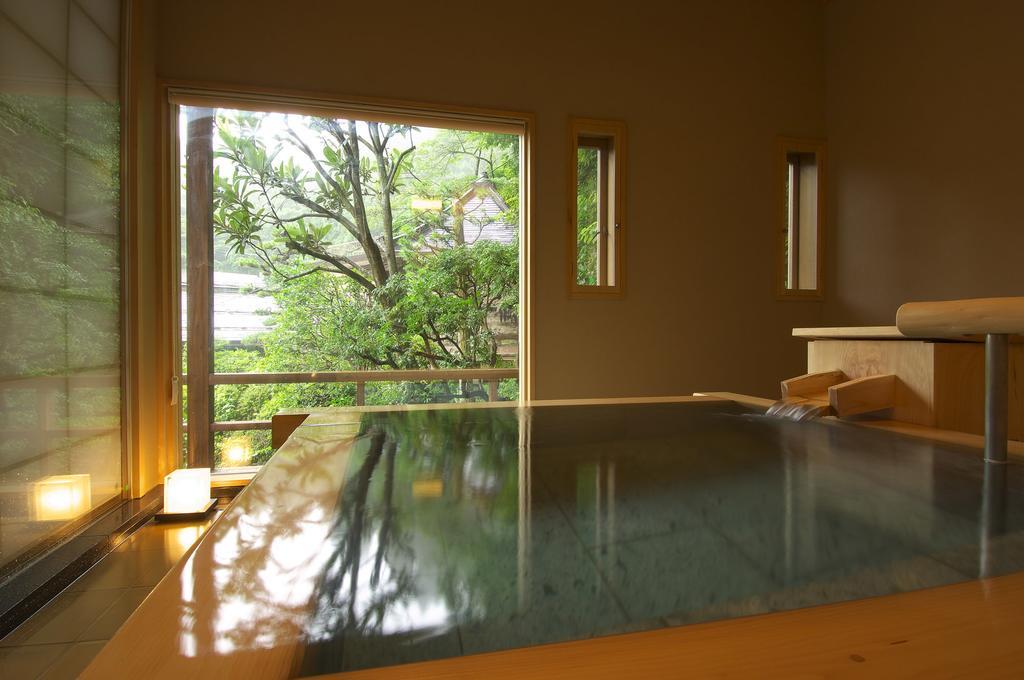 Tokinenoyado Yunushiichijoh Hotel Shiroishi  Стая снимка
